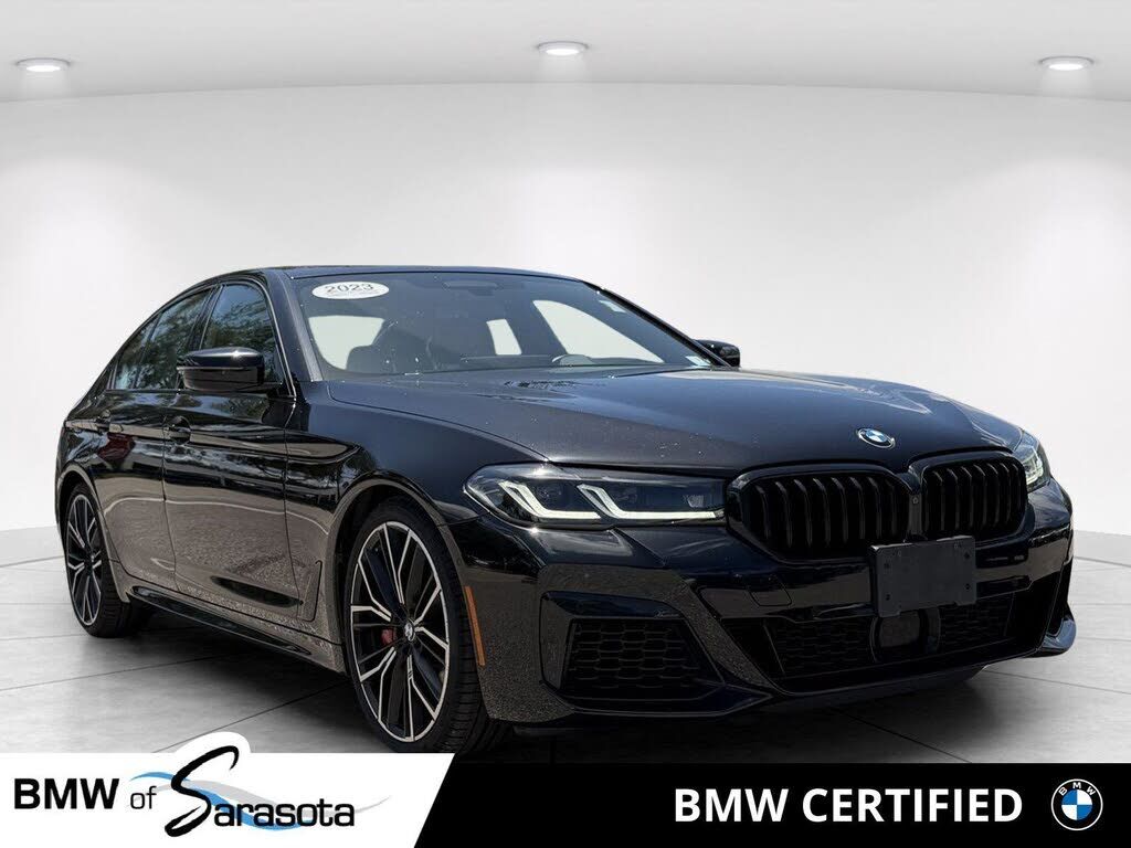 2023 BMW M5