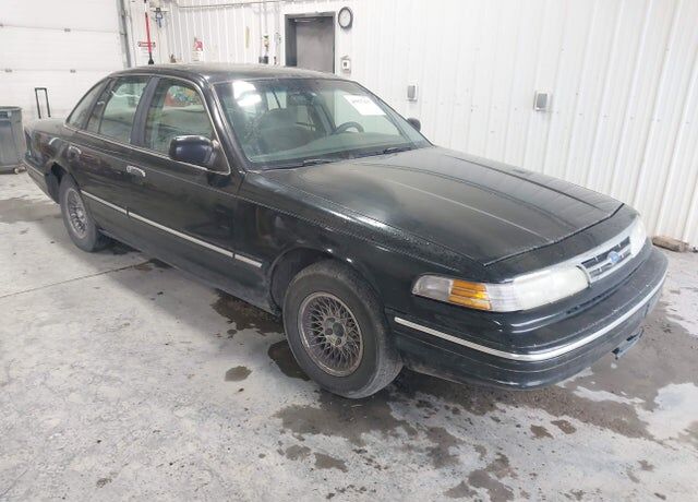 1997 FORD Crown Victoria