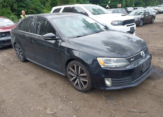 2012 VOLKSWAGEN Jetta