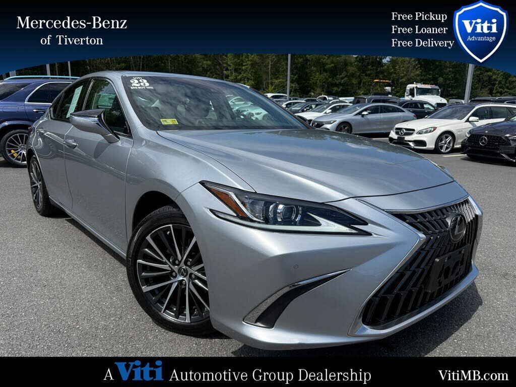 2023 LEXUS ES
