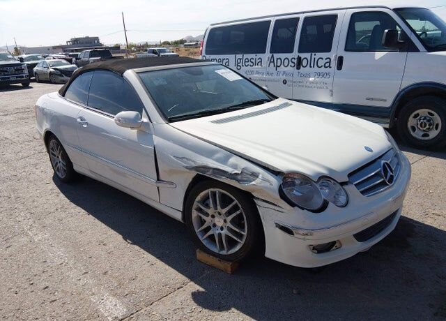 2009 MERCEDES-BENZ CLK-Class