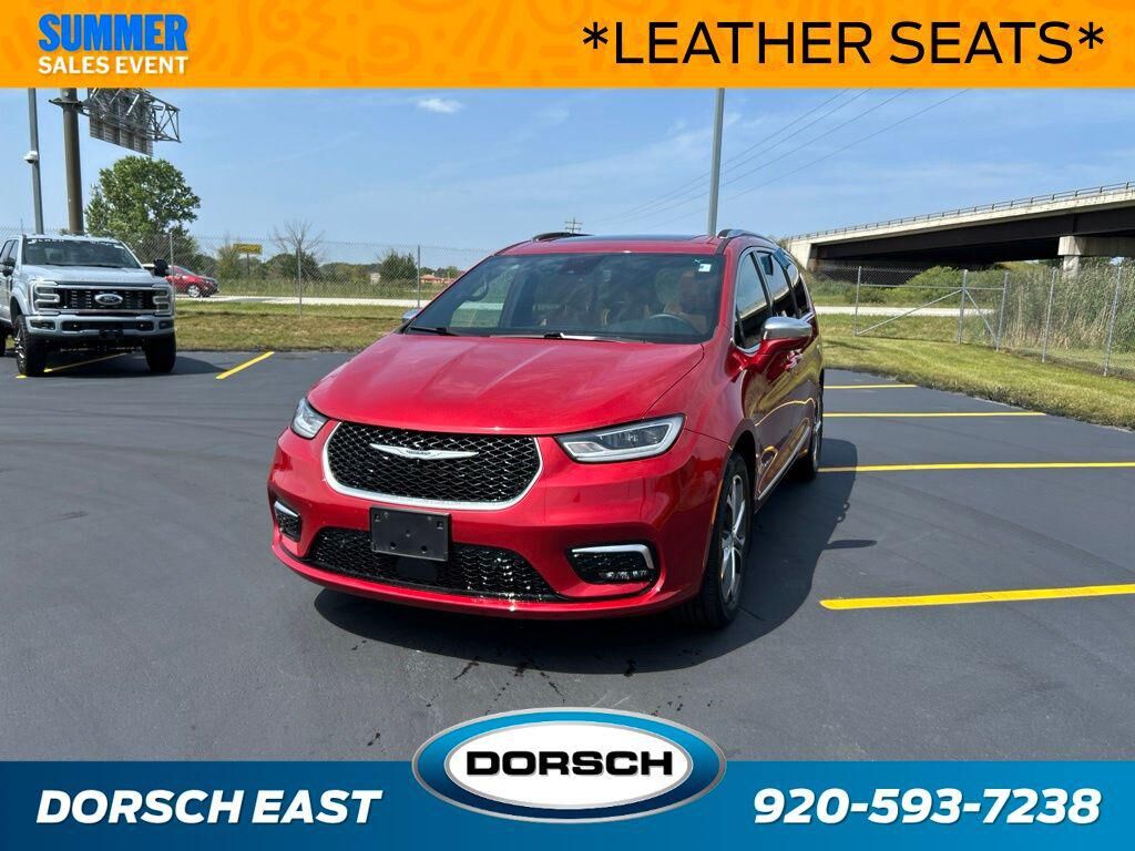 2024 CHRYSLER Pacifica