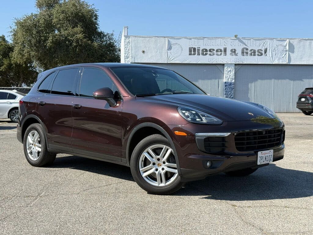 2016 PORSCHE Cayenne