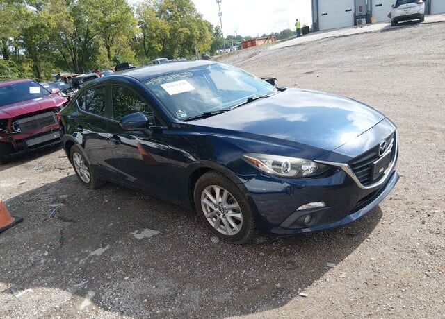 2016 MAZDA Mazda3