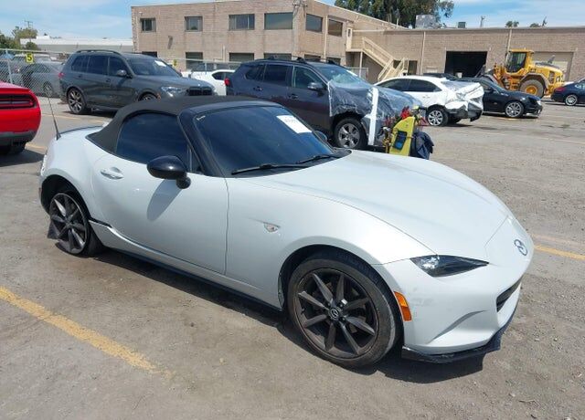 2016 MAZDA MX-5