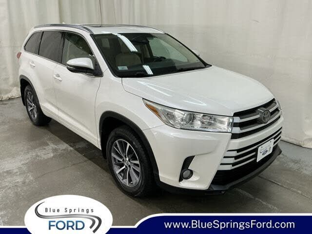 2018 TOYOTA Highlander