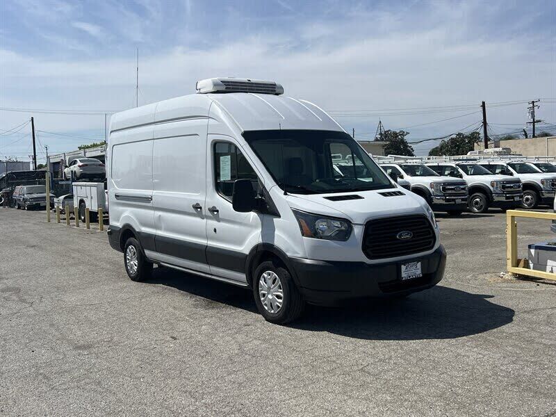 2018 FORD Transit