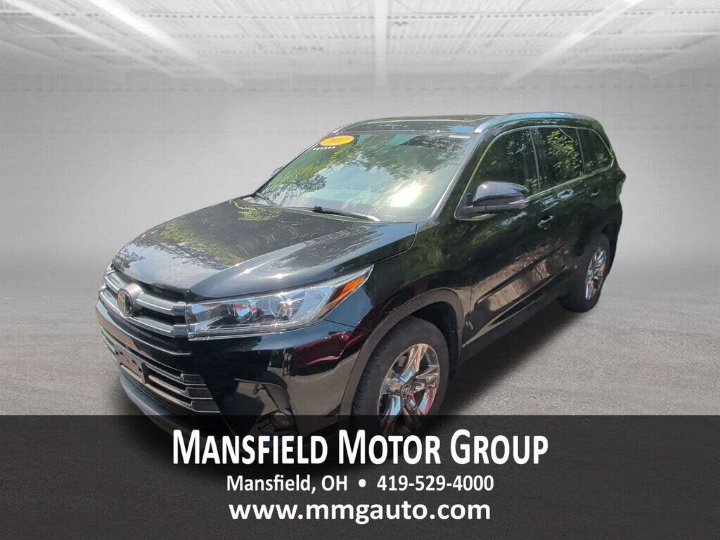 2017 TOYOTA Highlander