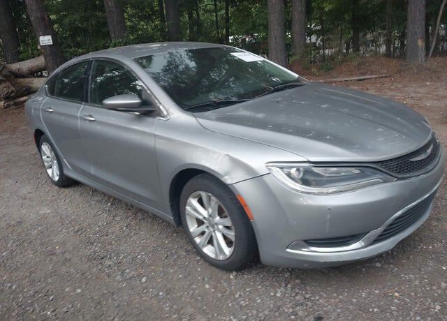 2016 CHRYSLER 200