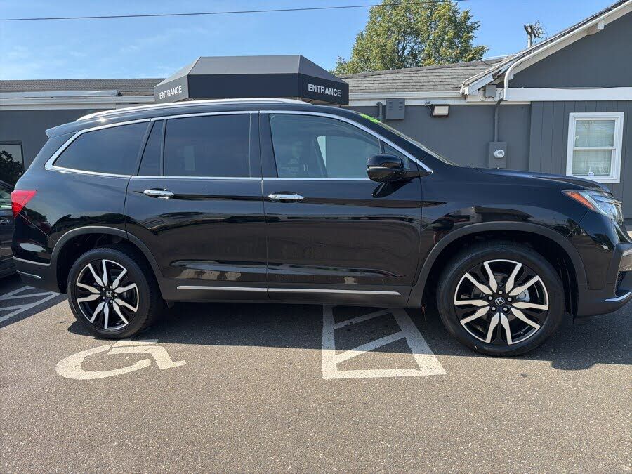 2019 HONDA Pilot