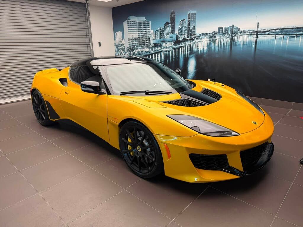 2021 LOTUS Evora