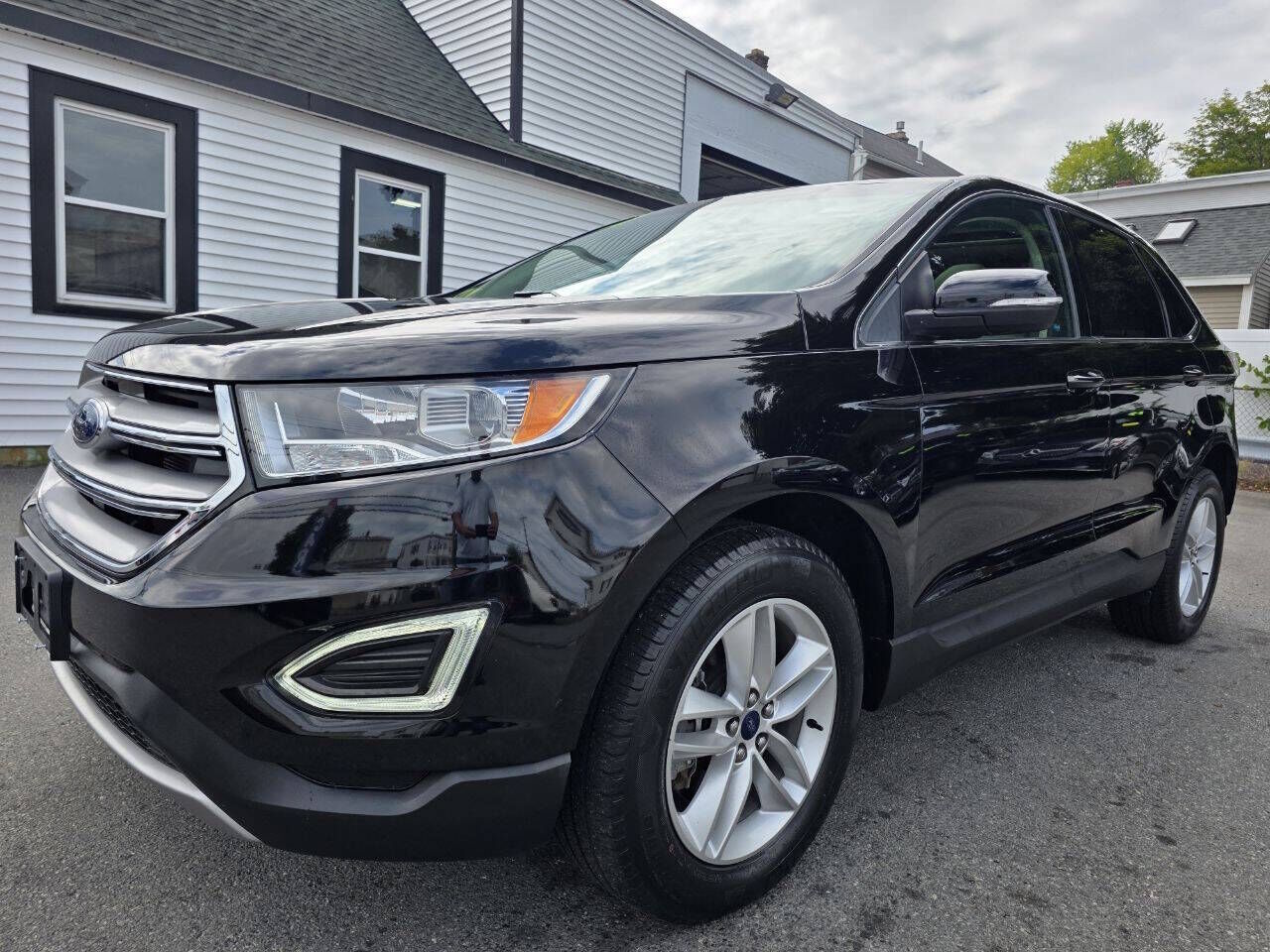 2017 FORD Edge