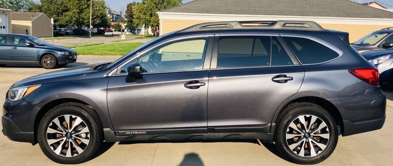 2015 SUBARU Outback