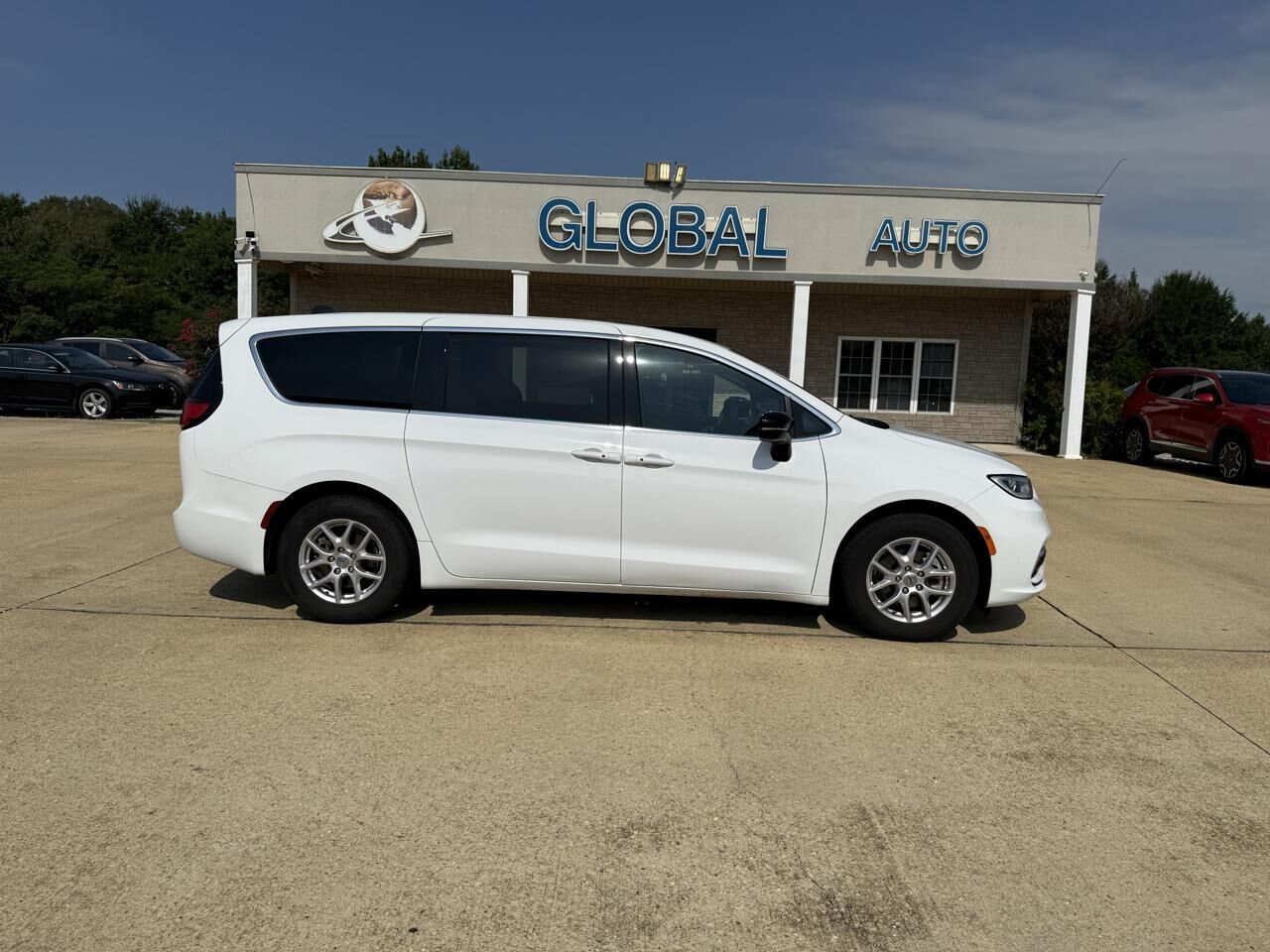 2024 CHRYSLER Pacifica