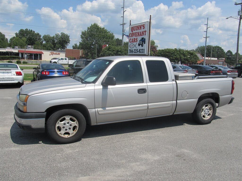 2004 CHEVROLET Silverado
