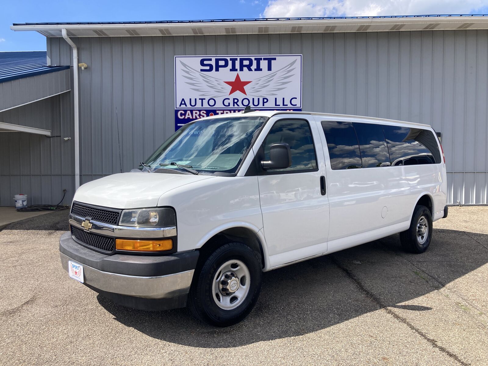 2018 CHEVROLET Express