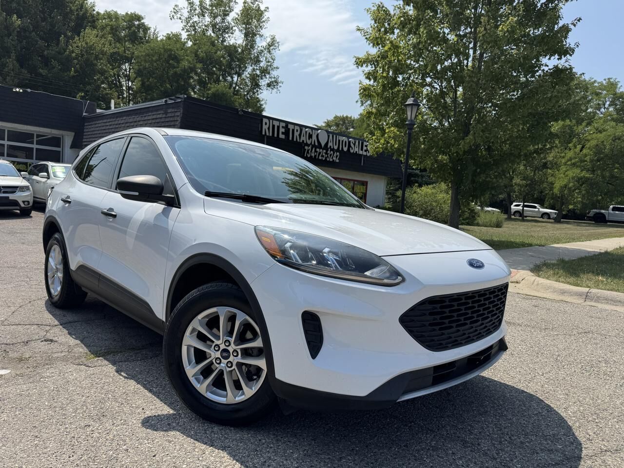 2021 FORD Escape