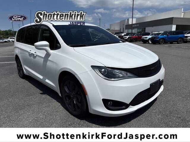 2018 CHRYSLER Pacifica