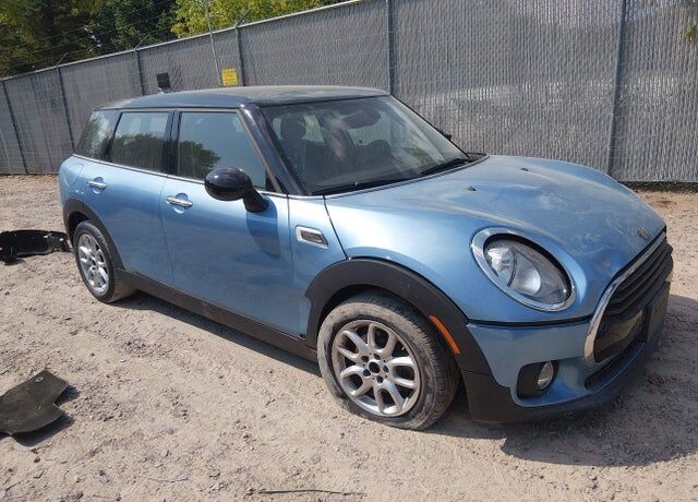 2017 MINI Clubman