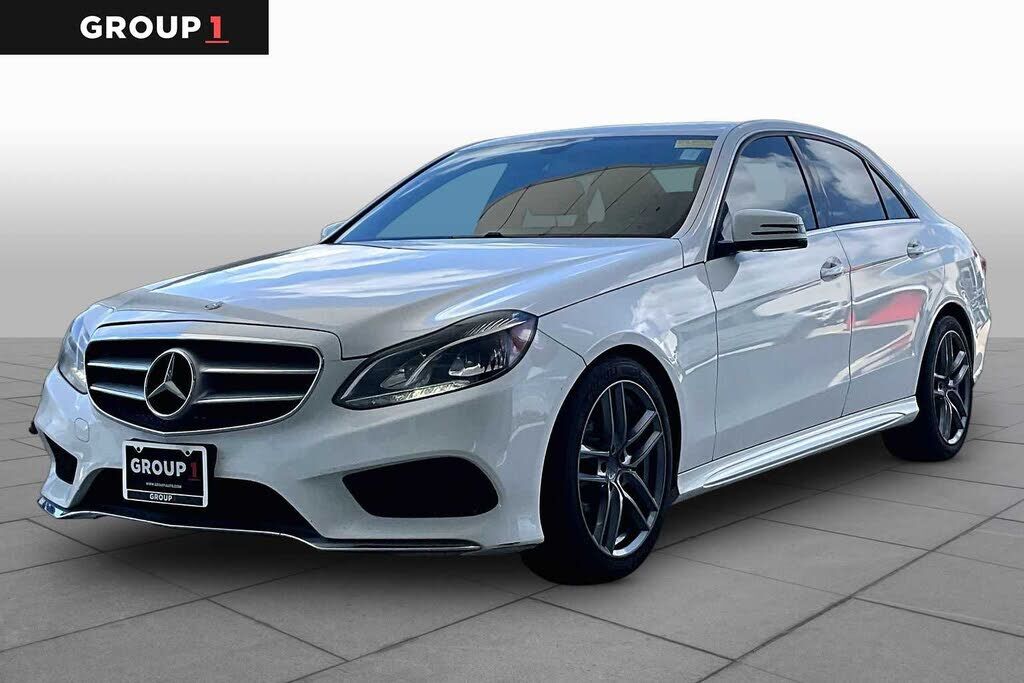 2016 MERCEDES-BENZ E-Class