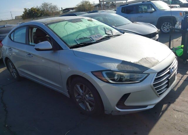 2017 HYUNDAI Elantra