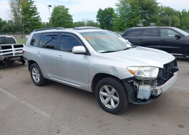2010 TOYOTA Highlander