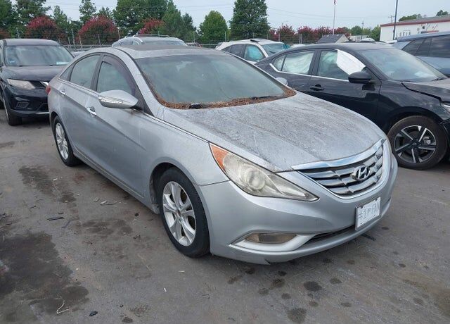 2011 HYUNDAI Sonata