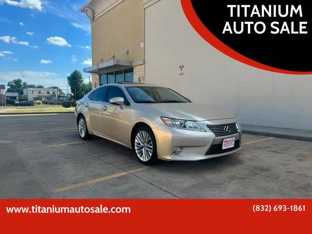 2014 LEXUS ES