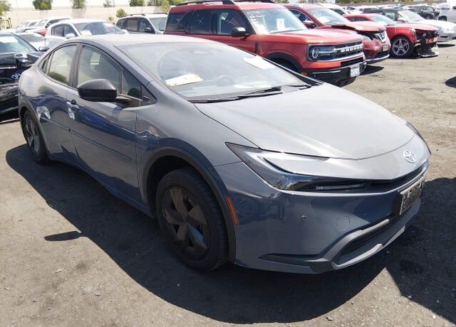2024 TOYOTA PRIUS