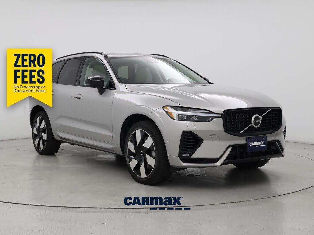2024 VOLVO XC60