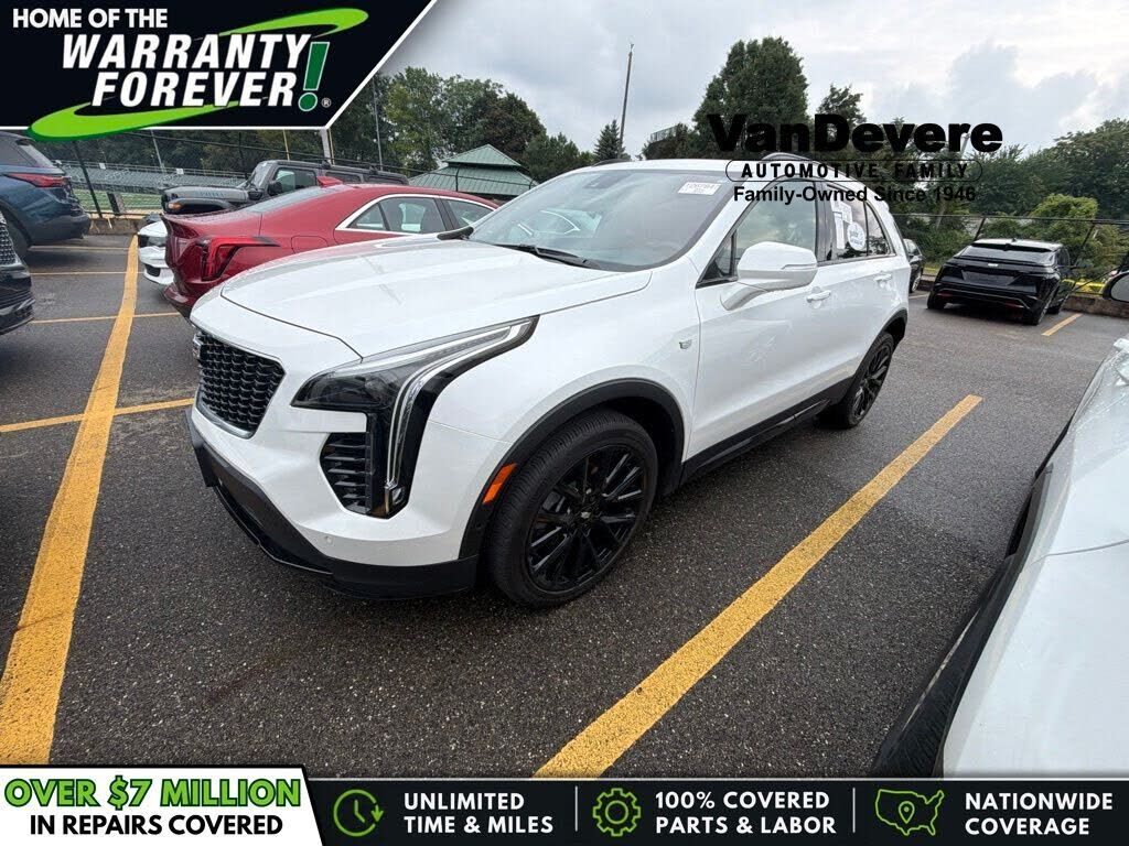 2022 CADILLAC XT4