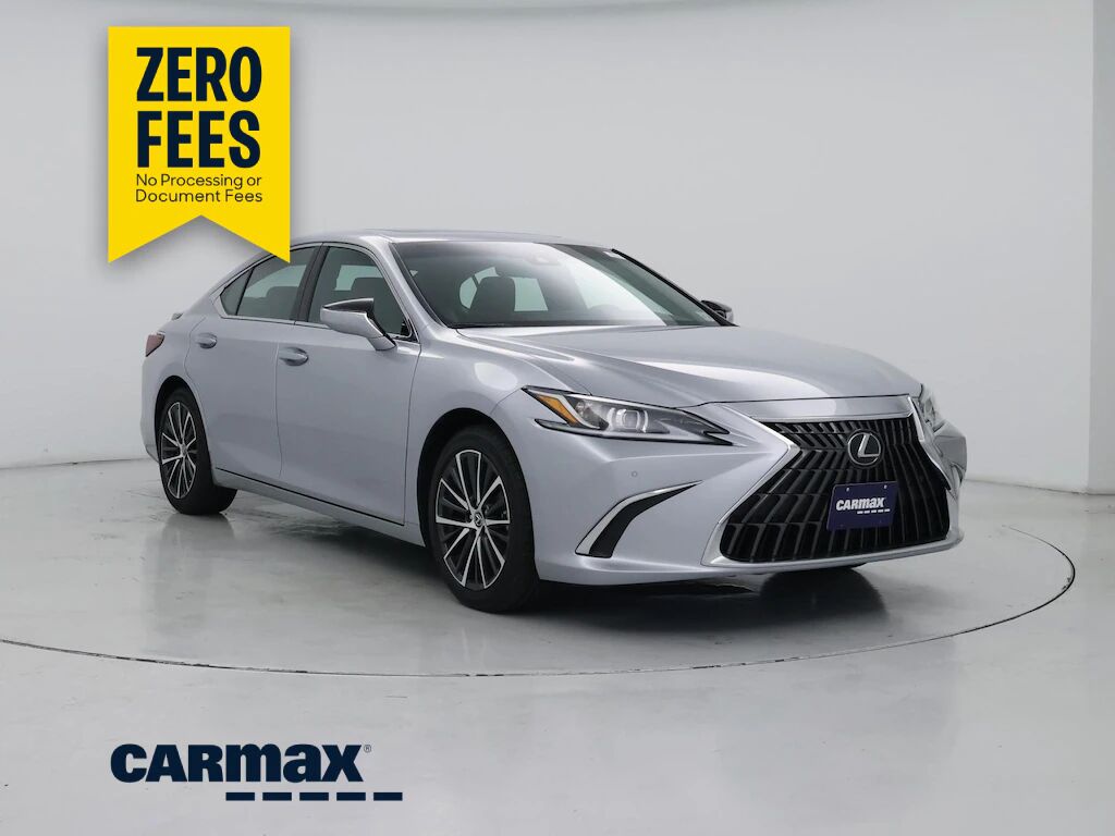 2025 LEXUS ES