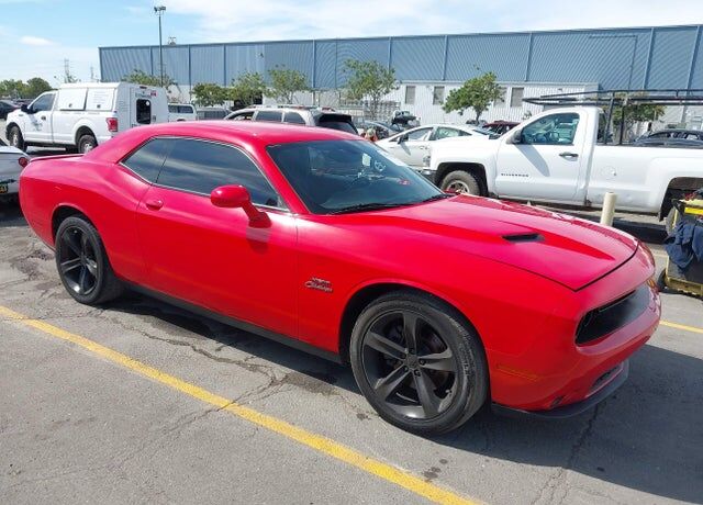 2017 DODGE Challenger