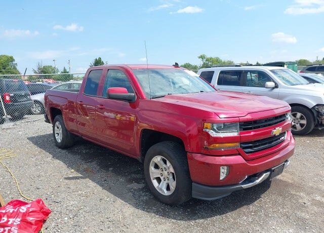 2018 CHEVROLET Silverado