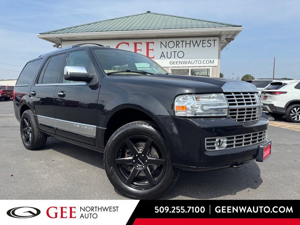 2010 LINCOLN Navigator