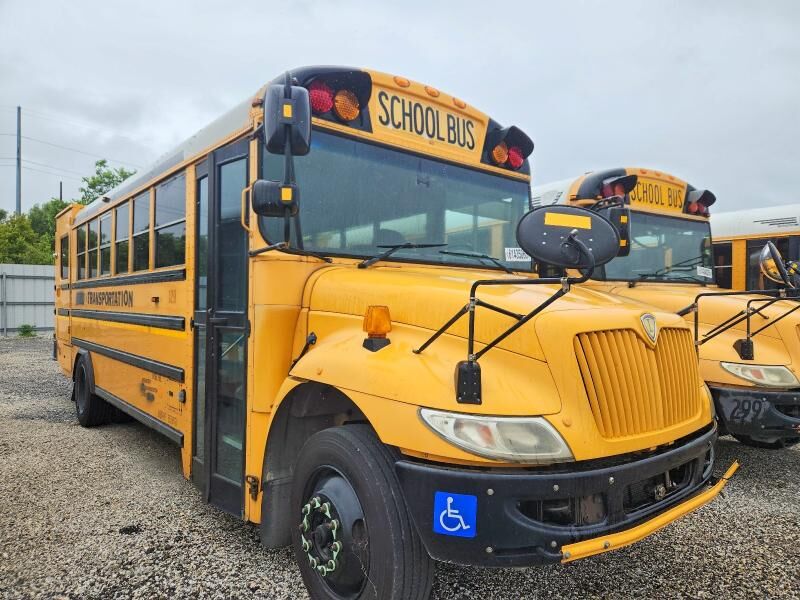 2014 IC BUS PB105