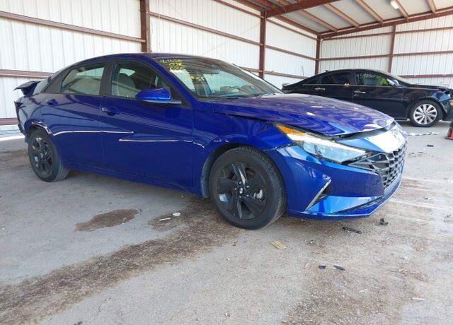 2023 HYUNDAI Elantra