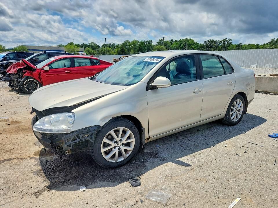2010 VOLKSWAGEN Jetta