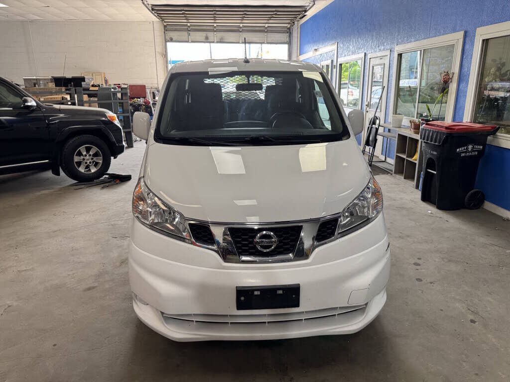 2020 NISSAN NV200
