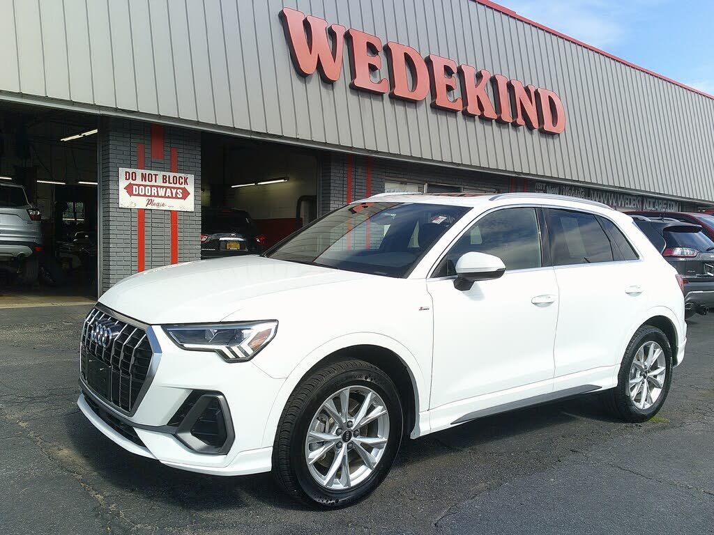 2025 AUDI Q3