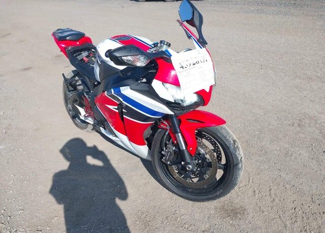 2008 HONDA CB