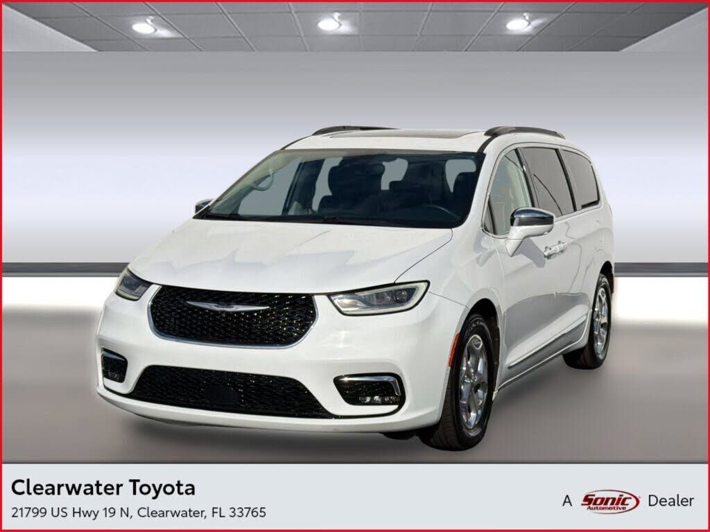 2022 CHRYSLER Pacifica