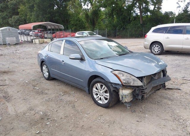 2010 NISSAN Altima