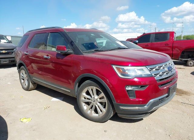 2018 FORD Explorer