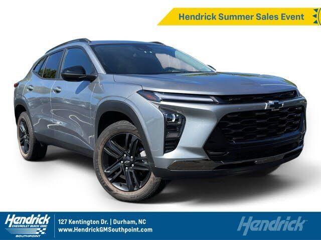 2025 CHEVROLET Trax