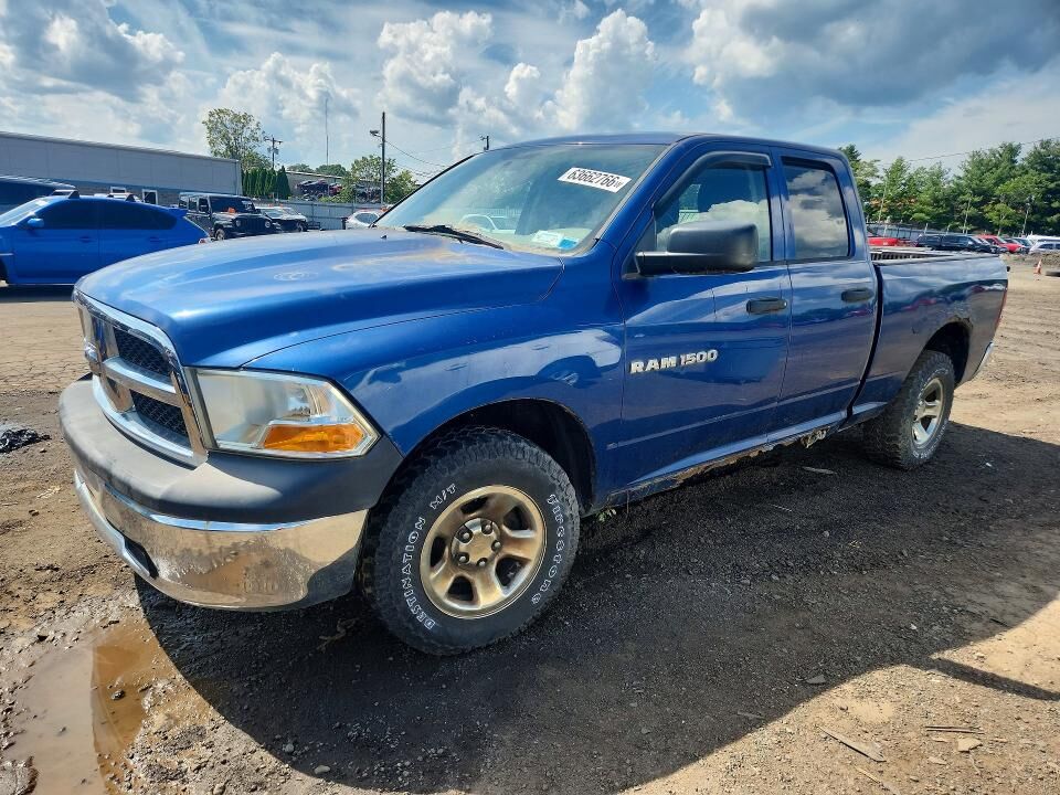 2011 DODGE Ram