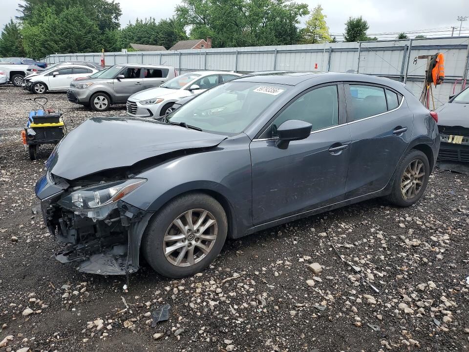 2015 MAZDA Mazda3