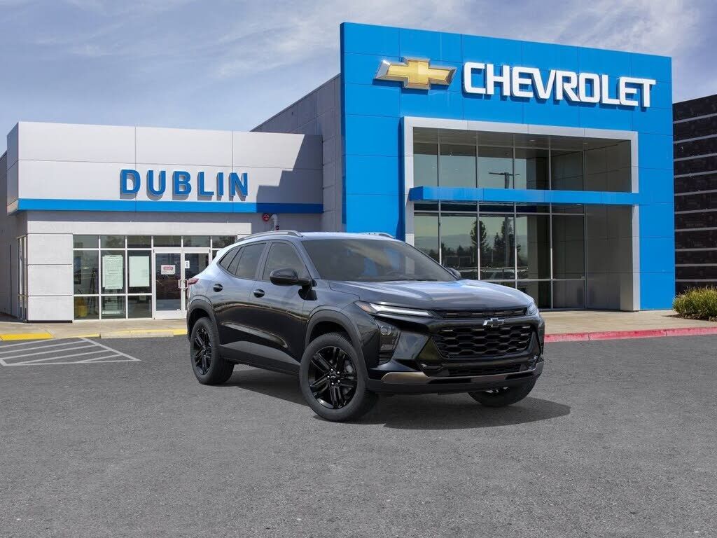 2026 CHEVROLET Trax