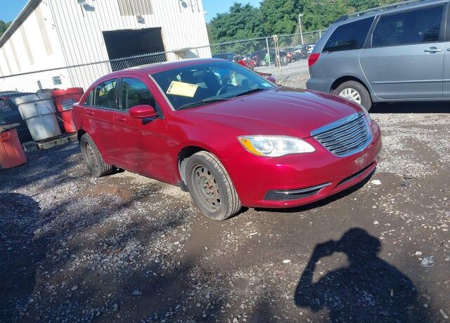 2014 CHRYSLER 200
