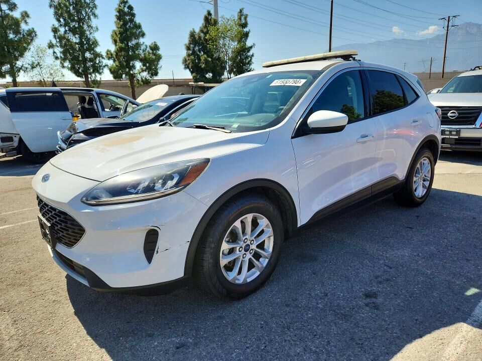 2021 FORD Escape